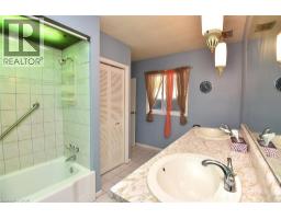 938 COURTLAND Drive - 28