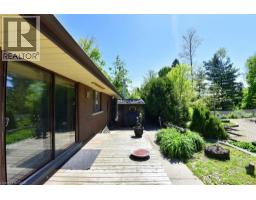 938 COURTLAND Drive - 34