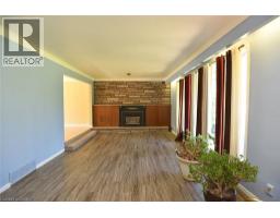 938 COURTLAND Drive - 9