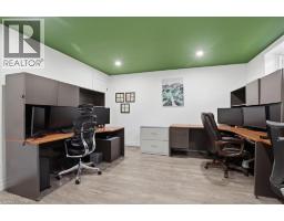 1438 MANNHEIM Road - 36