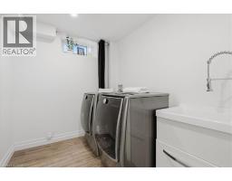 1438 MANNHEIM Road - 37