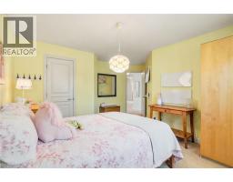 16 OLDMILL Road - 23