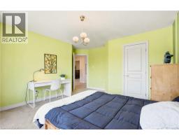 16 OLDMILL Road - 25
