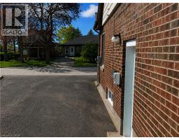 15 BARRETT Avenue - 23