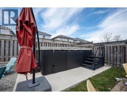 30 HEATHERWOOD Place - 34