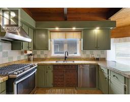 565 FOUNTAIN Street S - 13