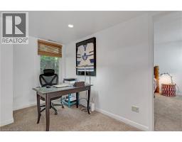 565 FOUNTAIN Street S - 27