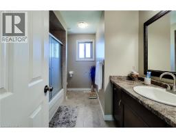 197 CLOVERLEAF Drive - 35