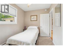6 STEWART Drive - 19