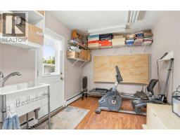6 STEWART Drive - 22