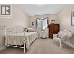1022 LAIDLAW Drive - 35