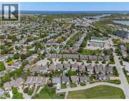 1052 VANSICKLE Road N - 39