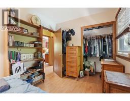 39 PARADISE Road N - 16