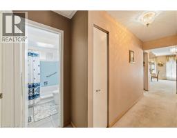 450 BRIGADOON Drive - 16