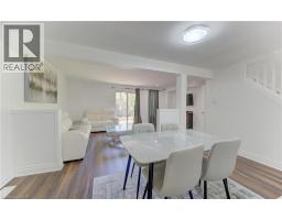 32 ENFIELD Drive - 12