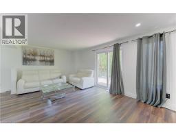 32 ENFIELD Drive - 14