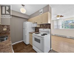 700 DYNES Road UnitNo. 101 - 11