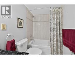 700 DYNES Road UnitNo. 101 - 17