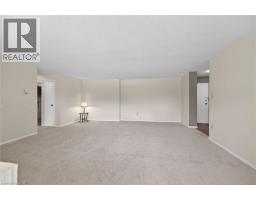 700 DYNES Road UnitNo. 101 - 7