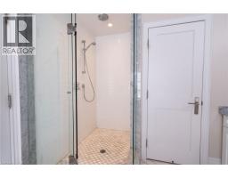 190 DORVAL Drive - 33