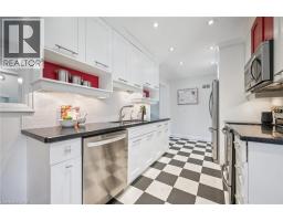 186 FORSYTH Drive - 10