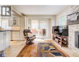 135 ROYAL ORCHARD Drive - 15