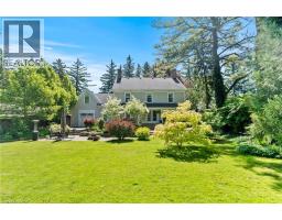 535 CHARLOTTE Street - 2