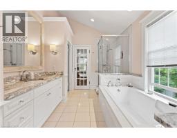 535 CHARLOTTE Street - 34