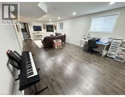 302 GEORGE Street - 32