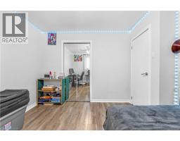 41 ALMA Street N - 16