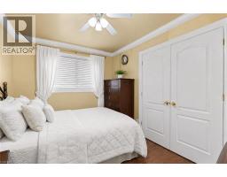 35 CHANTLER Road - 17