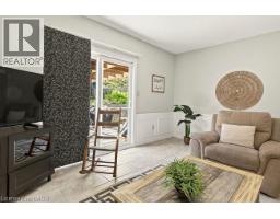 38 SUNDROP Court - 14