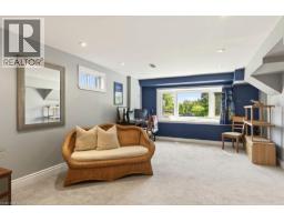 38 SUNDROP Court - 32
