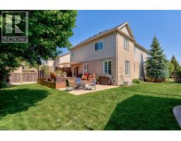 61 DITNER Avenue - 36