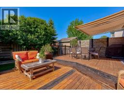 61 DITNER Avenue - 42