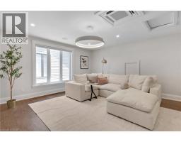 12 GEORGE Street - 23