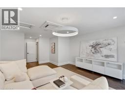 12 GEORGE Street - 24