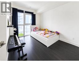 65 SPEERS Road UnitNo. 1506 - 8