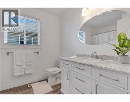 11 GOODWOOD Court - 34