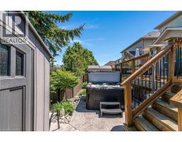11 GOODWOOD Court - 42