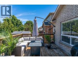 11 GOODWOOD Court - 48