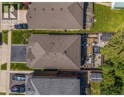 11 GOODWOOD Court - 50