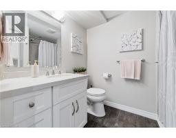 680 LOMOND Crescent - 26