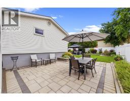 680 LOMOND Crescent - 28