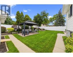 680 LOMOND Crescent - 31