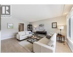 680 LOMOND Crescent - 5