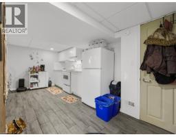 420 WAVERLY Street - 15