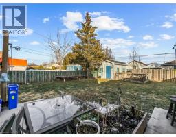420 WAVERLY Street - 26