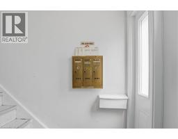 119 N REGINA Street N - 5