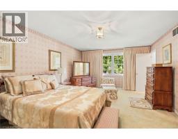 39 MAUREEN Avenue - 24